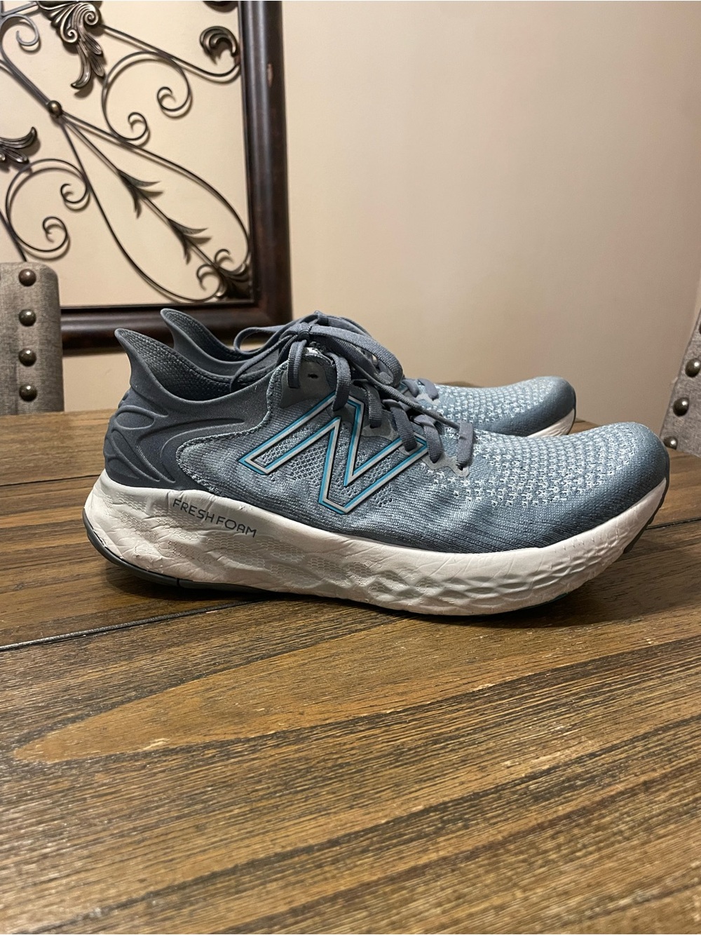 New Balance 1080v11 Shoes Mens Size 9.5 2E Blue Fresh Foam Running Performance